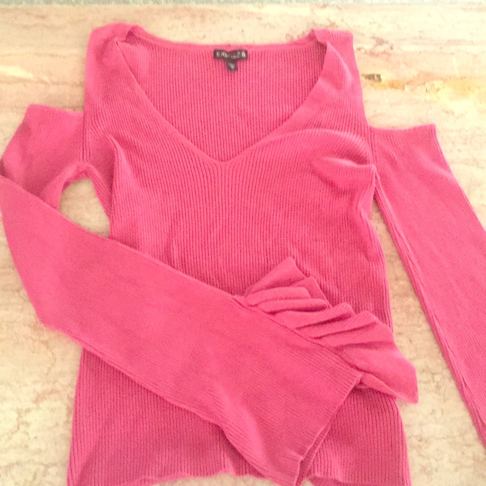 Express cold shoulder frill sleeve ribbed sweater